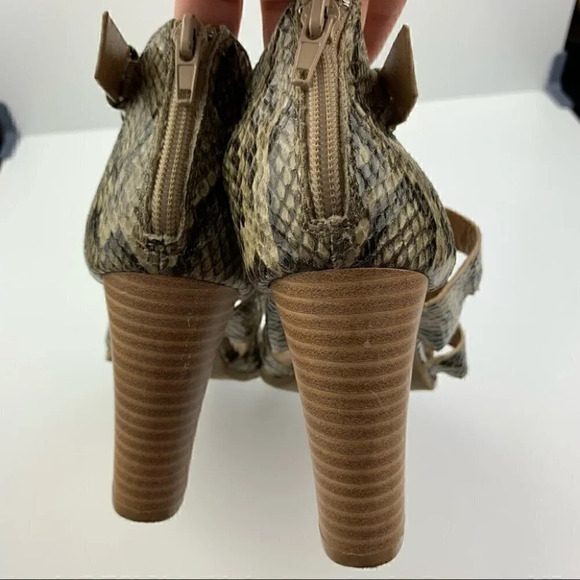 Report heels Reba sz 7.5 snakeskin print strappy - Picture 7 of 10